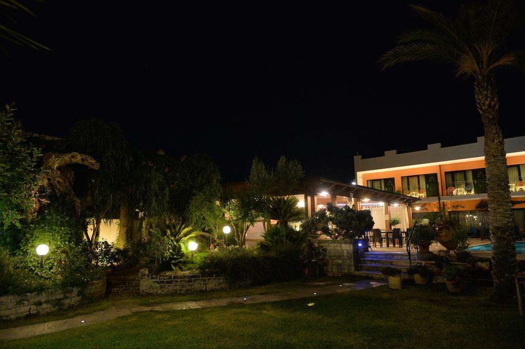 Hotel Cuor Di Puglia Alberobello Exterior foto